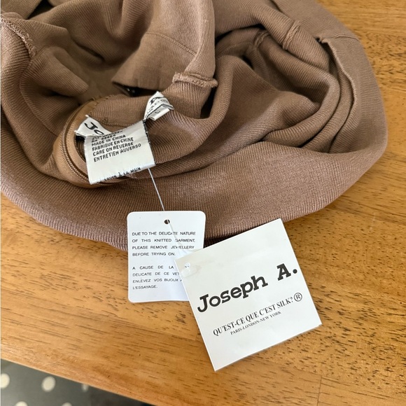 Joseph A • Silk High Neck Choker Embellished Sleeveless Blouse - Picture 4 of 11